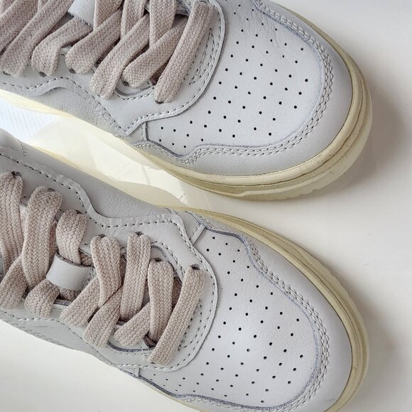 NWT Autry Medalist Low Women's Sneakers 👟 (#233) - Picture 7 of 10